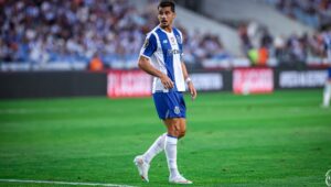 André Silva marca e FC Porto já vence o Académico Viseu por 1-0