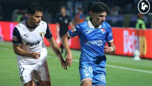 Famalicão e Gil Vicente empatam 0-0 e FC Porto passa a ser a única equipa só com vitórias na Primeira Liga