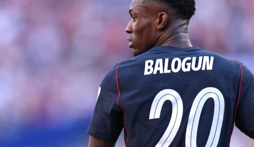 Everton left with only one striker after Balogun deal collapses late on deadline day