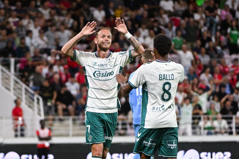 Saint-Étienne peut prendre de l&rsquo;avance sur Montpellier en Ligue 2