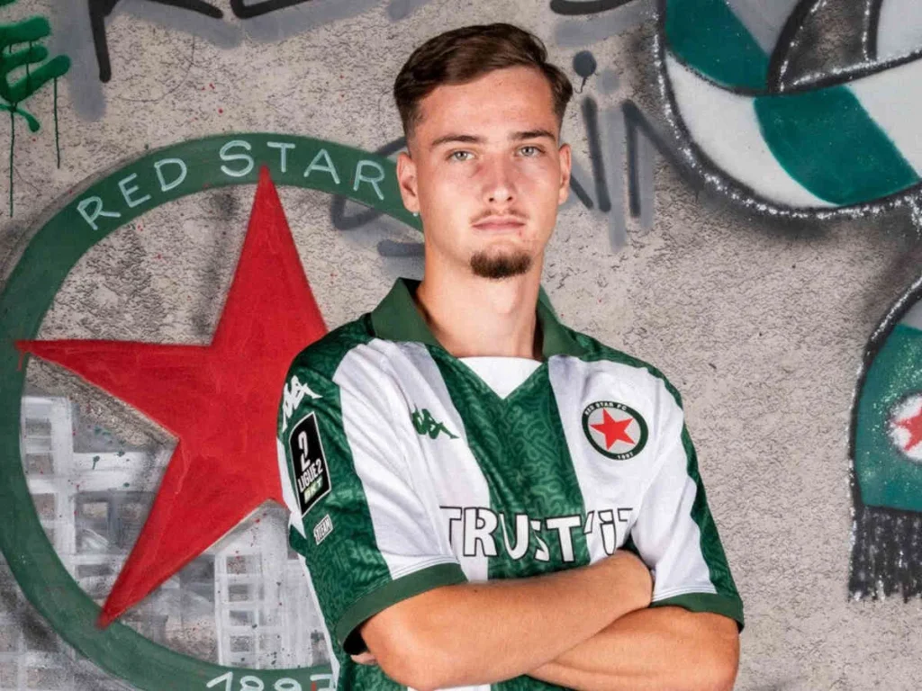 Ilija Despotovic, jeune attaquant suisse, rejoint le Red Star FC en Ligue 2