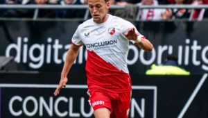 Servette legt weiter nach und holt Bologna-Stürmer Jesper Karlsson