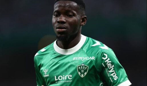 Battu à Dunkerque, Saint-Étienne perd son premier match cette saison en Ligue 2