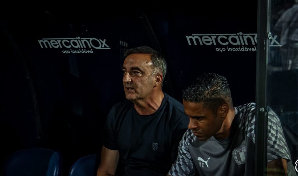 Carlos Carvalhal analyse le match nul entre Famalicão et Sporting