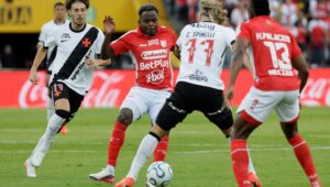 Ojo acá, Boca: Independiente Santa Fe se mide con Vasco y uno podría ser su rival en semis
