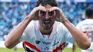 Calleri: recuperado de su lesión, la forma en que llega para la serie con Boca y ¿titular en la Bombonera?