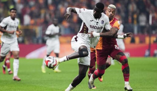 SON DAKİKA: Trabzonspor - Galatasaray derbisinin tarihi belli oldu! İşte Süper Lig'de 5. ve 6. hafta maçlarının programı